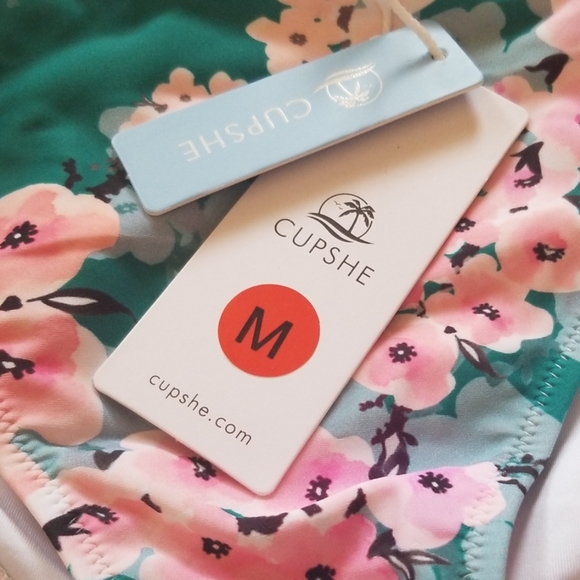 Cherry Blosson Cupshe Bikini - Picture 4 of 5